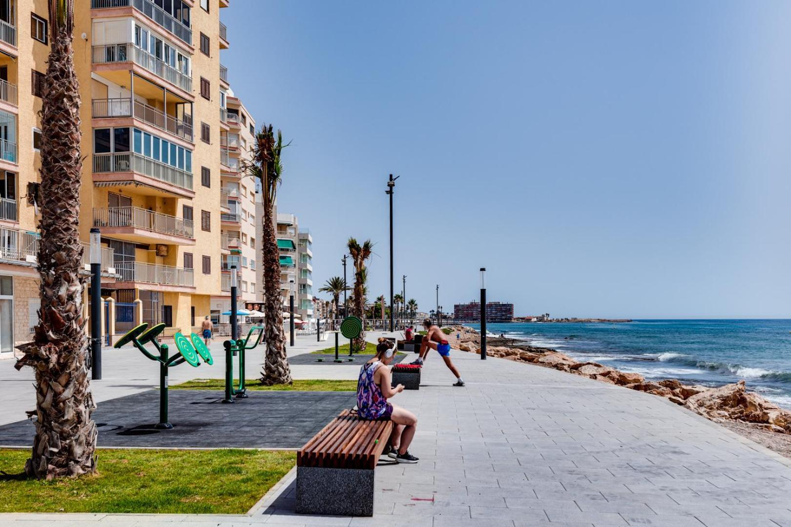 Calle Concordia 86, Two Bedroom Apartment, Up To 6 Guests, Near Del Cura Beach,Supermarket Mercadona And Central Bus Station Torrevieja Exterior foto
