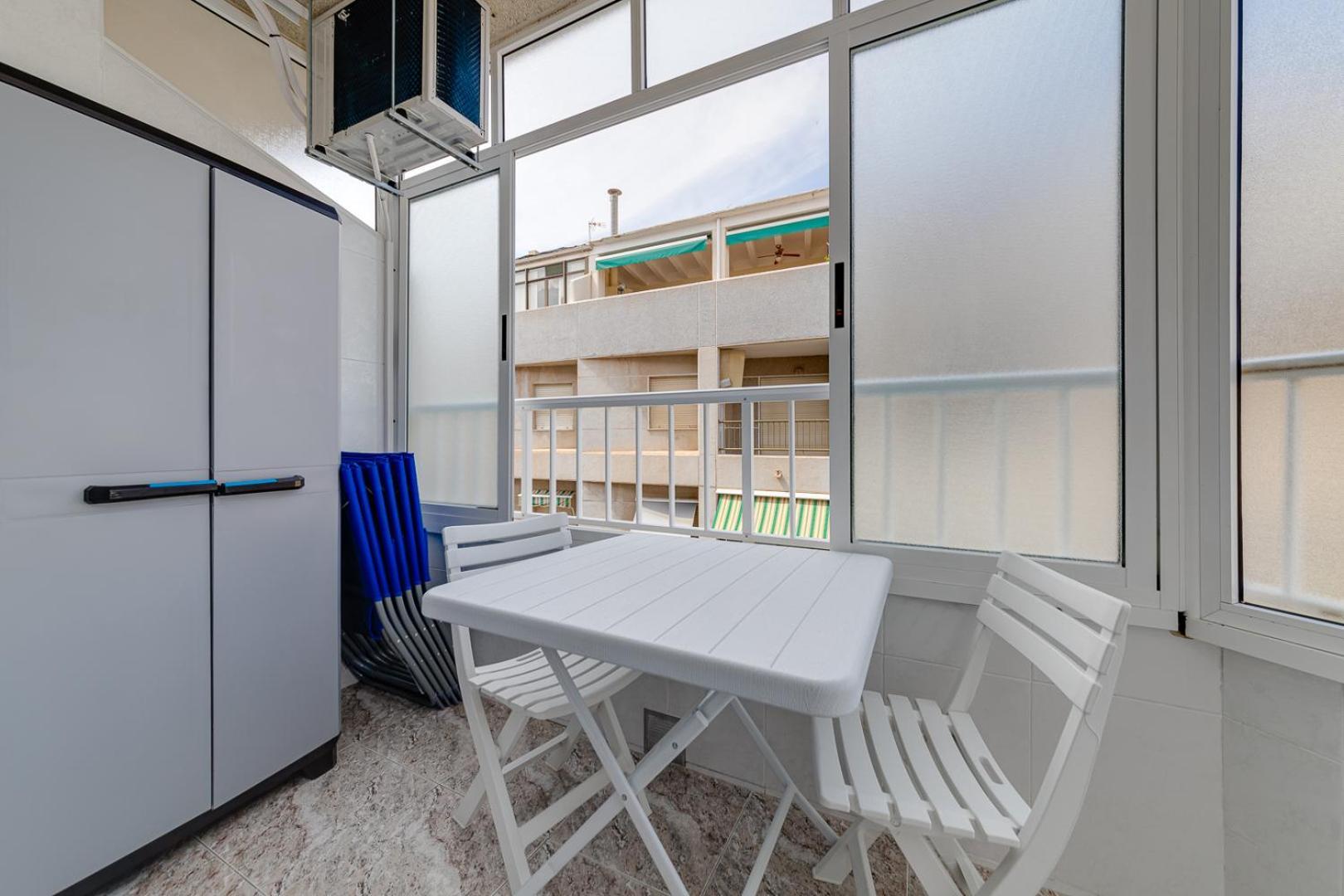 Calle Concordia 86, Two Bedroom Apartment, Up To 6 Guests, Near Del Cura Beach,Supermarket Mercadona And Central Bus Station Torrevieja Exterior foto