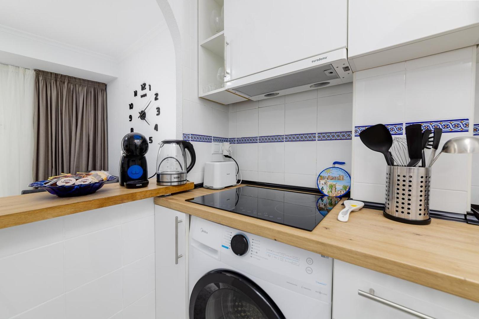 Calle Concordia 86, Two Bedroom Apartment, Up To 6 Guests, Near Del Cura Beach,Supermarket Mercadona And Central Bus Station Torrevieja Exterior foto
